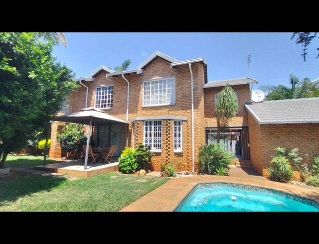 4 BEDROOM HOUSE FOR SALE IN CASHAN